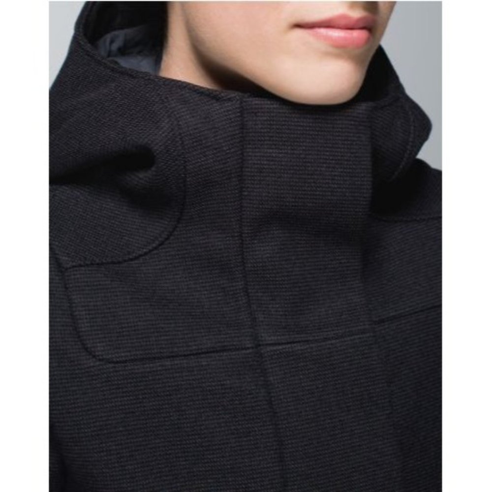 Lululemon Studio Softshell Jacket Coat Full Zip T… - image 4